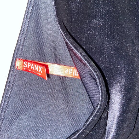 Spanx High Waisted Black Velvet Leggings Size 1X - Picture 3 of 7